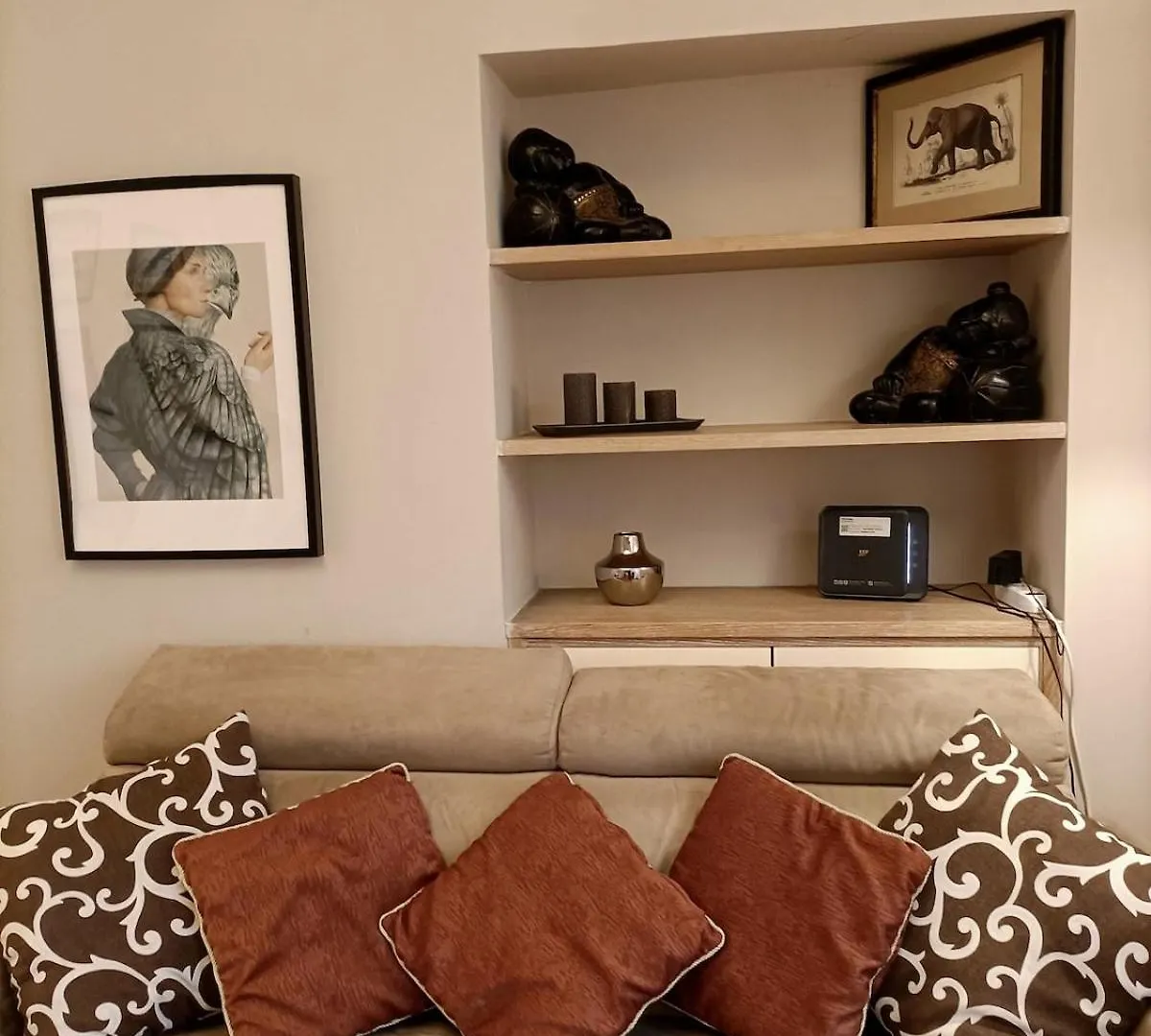 Colosseo Exclusive Elegant Apartment Rome
