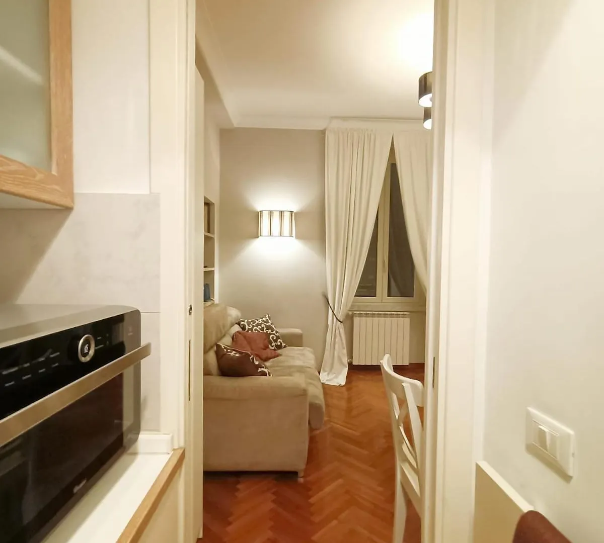 Colosseo Exclusive Elegant Apartment Rome