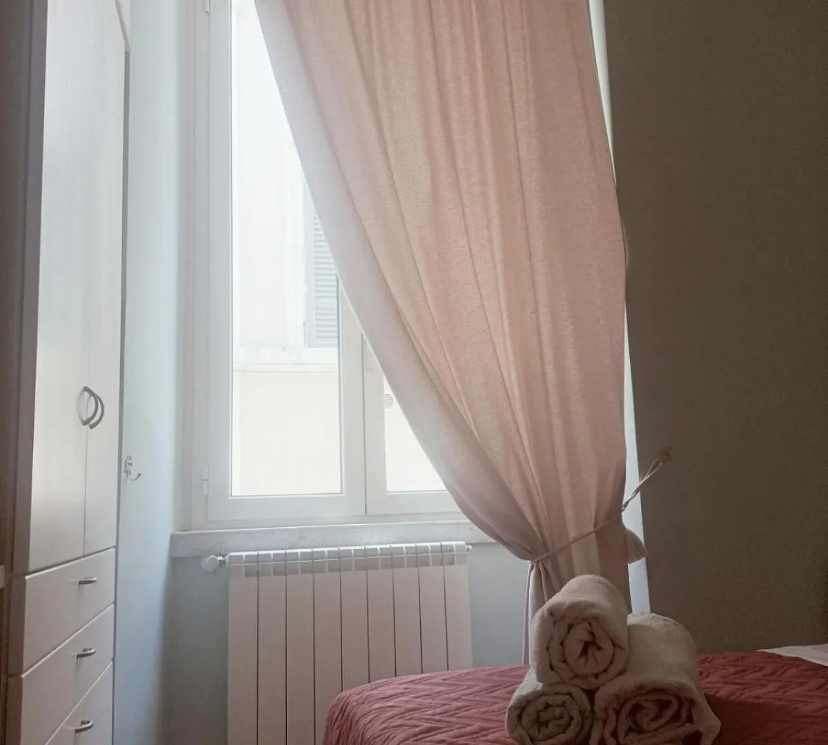 Colosseo Exclusive Elegant Apartment Rome