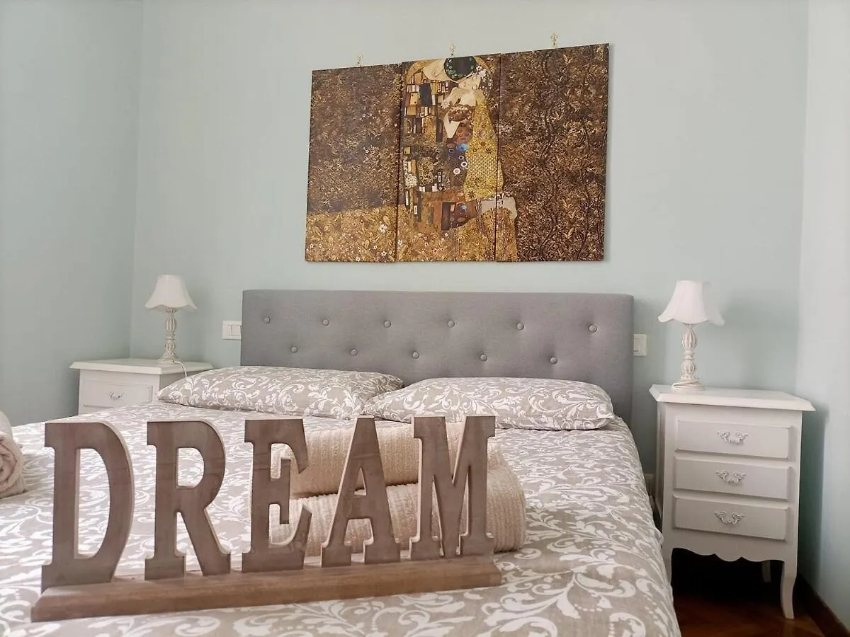 Colosseo Exclusive Elegant Apartment Rome