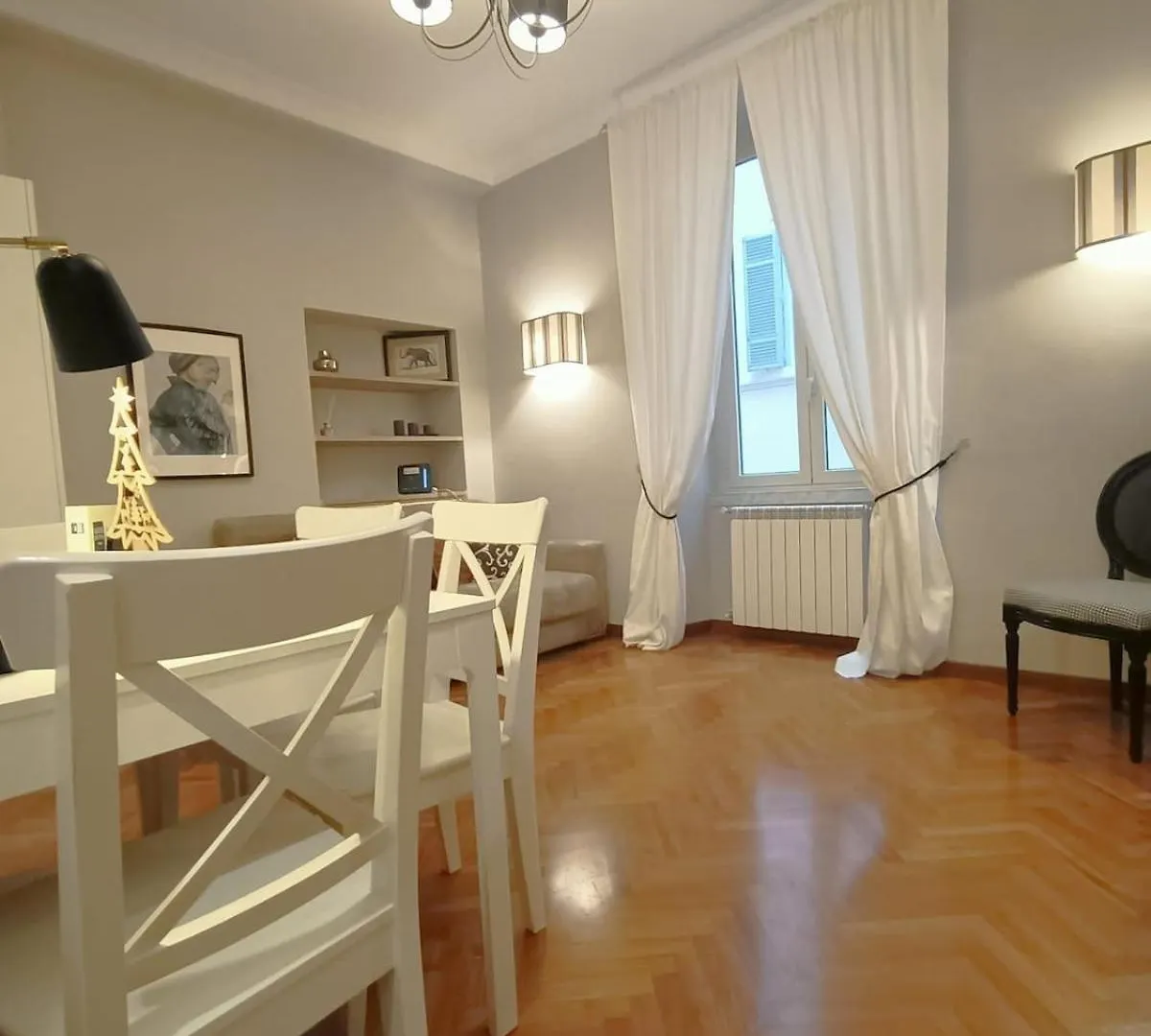 Colosseo Exclusive Elegant Apartment Rome